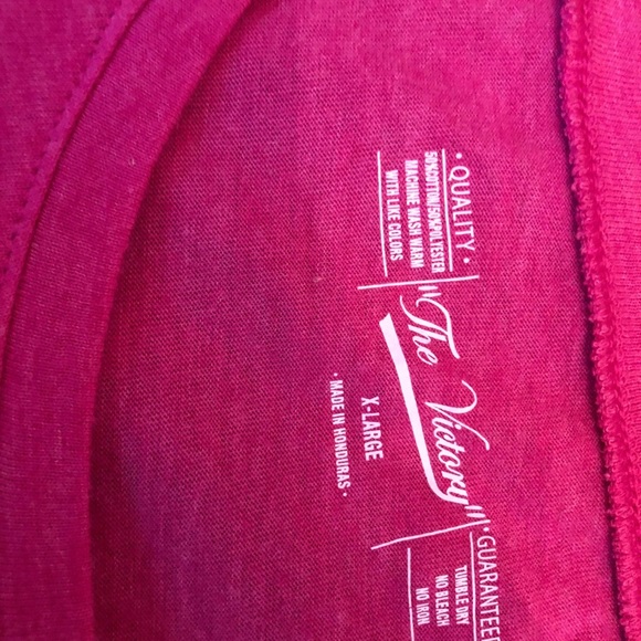 Eastern Michigan University Pink XL T-Shirt - Picture 2 of 7